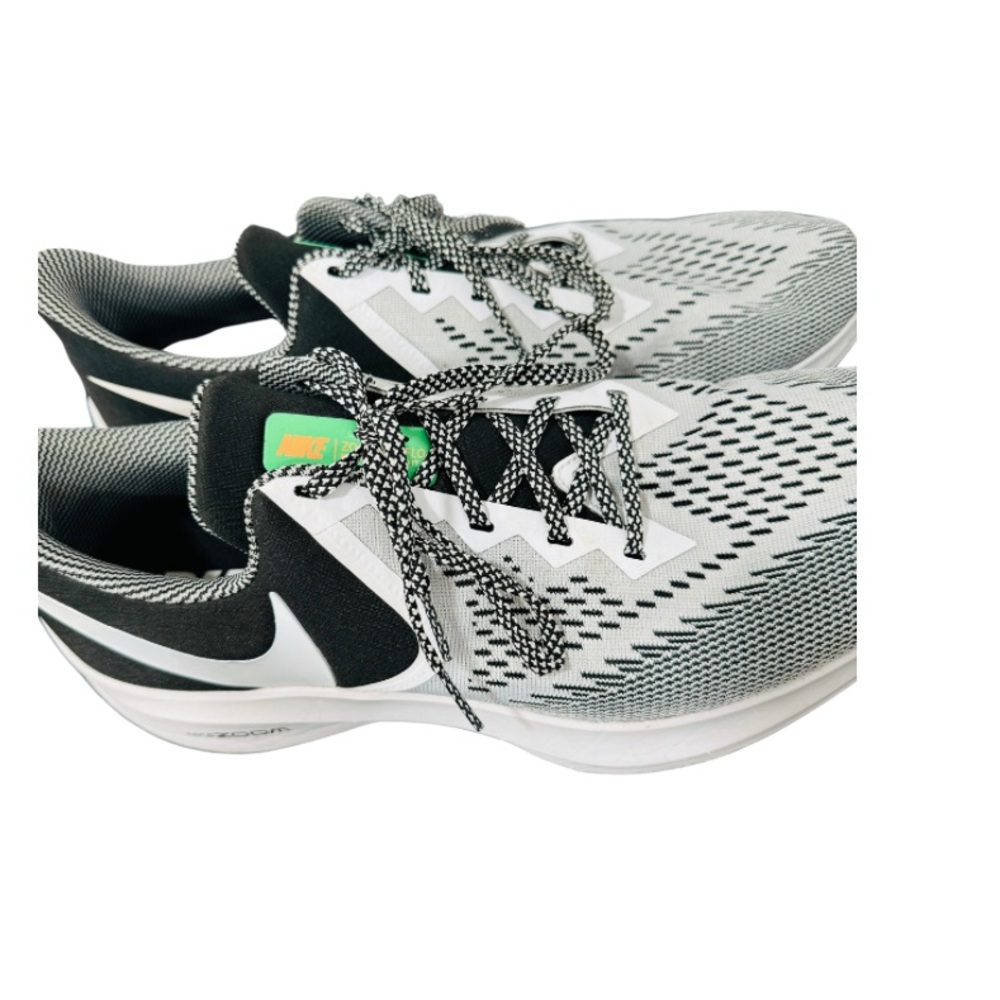 Men's Nikes